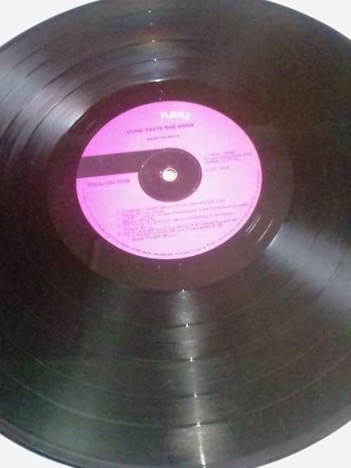 DEEP PURPLE  (COME TASTE THE BAND) Vinyl in very good condition - SEE AND READ BELOW.