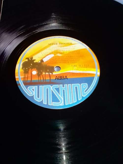 ABBA (SUPER TROUPER)  LP in very good condition - SEE AND READ BELOW.
