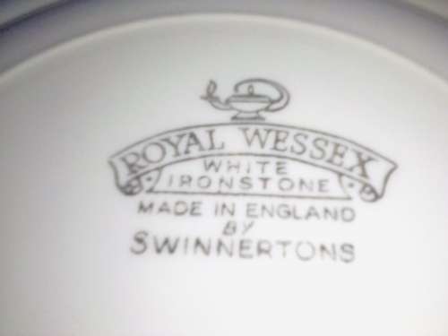 6x Antique Royal Wessex Pont design plates.