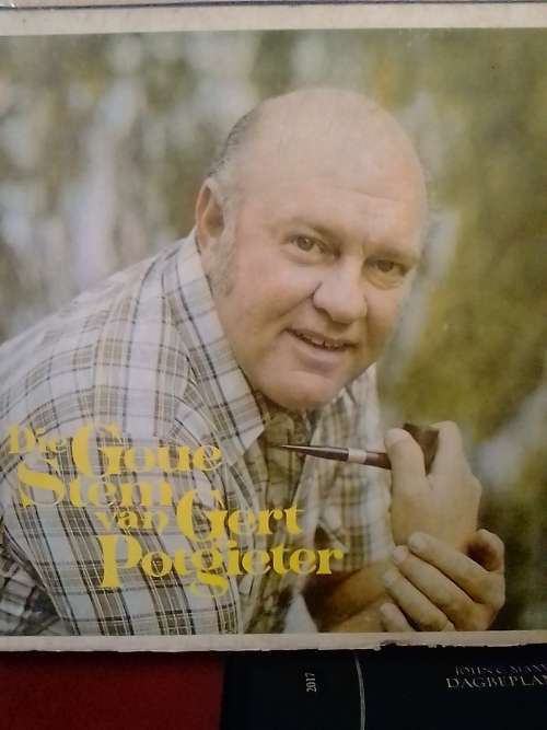 4 x LP  BOX SET  (DIE GOUE STEM VAN GERT POTGIETER)  LP in VERY GOOD condition - SEE BELOW FOR INFO.
