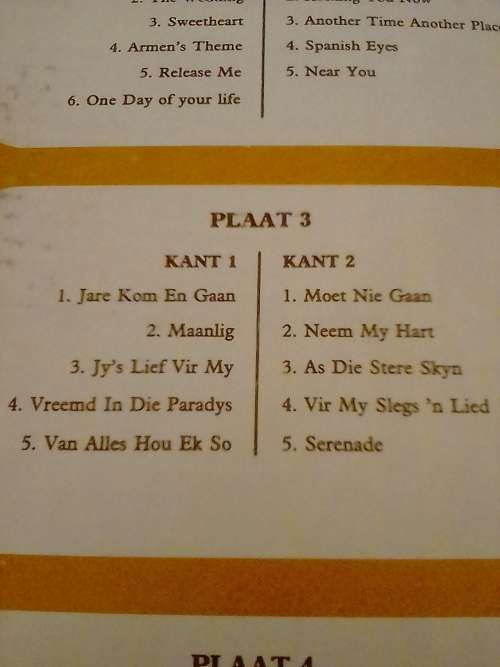 4 x LP  BOX SET  (DIE GOUE STEM VAN GERT POTGIETER)  LP in VERY GOOD condition - SEE BELOW FOR INFO.