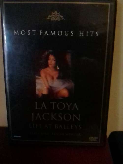 LA TOYA JACKSON (MOST FAMOUS HITS.) ORIGINAL DVD - EXCELLENT condition - SEE BELOW FOR INFO.