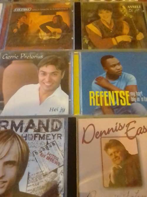 25x  VERY GOOD AFRIKAANS CD COLLECTION - (ON BID TAKES ALL) - SEE BELOW FOR SCANS.