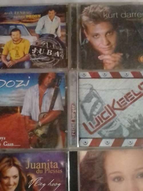 20x VERY GOOD ORIGINAL AFRIKAANS CD COLLECTION - (ON BID TAKES ALL) - SEE BELOW FOR INFO.