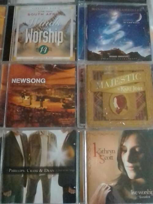 20x GREAT ORIGINAL ENGLISH RELIGIOUS CD COLLECTION - (ON BID TAKES ALL) - SEE INFO BELOW.