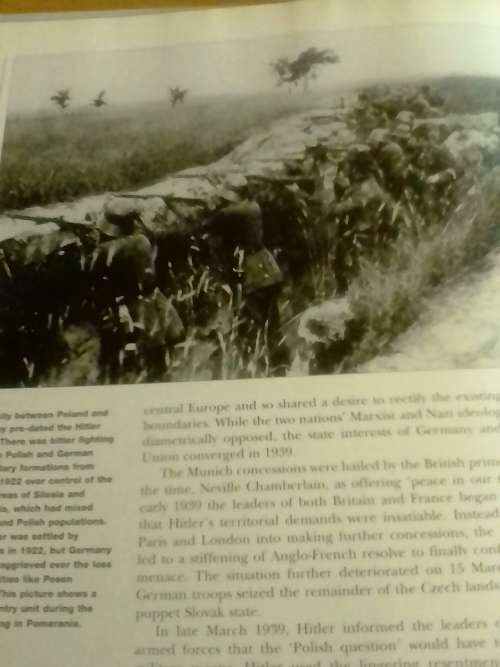`WORLD WAR II - 1939 POLAND & 1940 BRITAIN - PAGES 96 EACH A4 SIZE - INFO BELOW.