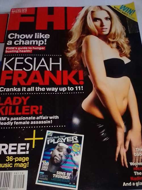 2 x FHM 2009 MAGAZINES - EXCELLENT CONDITION - SEE FOR MORE INFO BELOW.