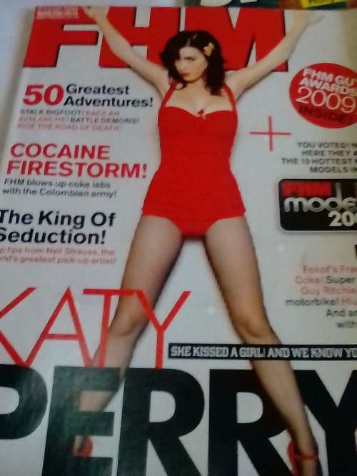 3 x FHM 2009 MAGAZINES - EXCELLENT CONDITION - SEE FOR MORE INFO BELOW.