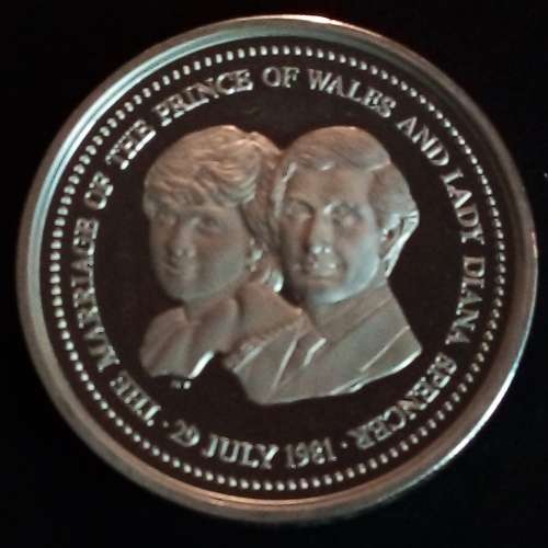 SCARCE - 1981 THE ROYAL WEDDING .925 SILVER (THE PAGLIARI MEDALLION) 32.4 g - PLEASE READ BELOW.