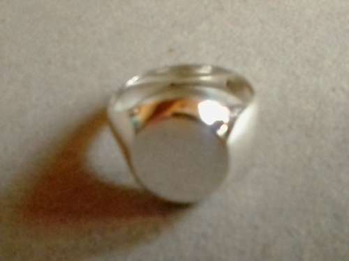 QUALITY - SOLID 925. STERLING SILVER CUSTOM-MADE SIGNET RING - SIZE S - READ BELOW.