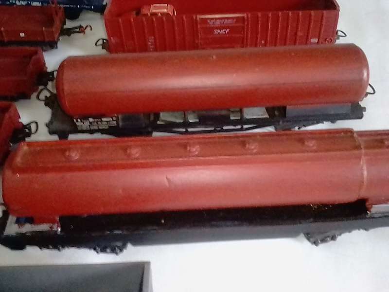 10x VINTAGE LIMA CARRIERS IN GOOD TO VERY GOOD CONDITION - PLEASE READ BELOW.