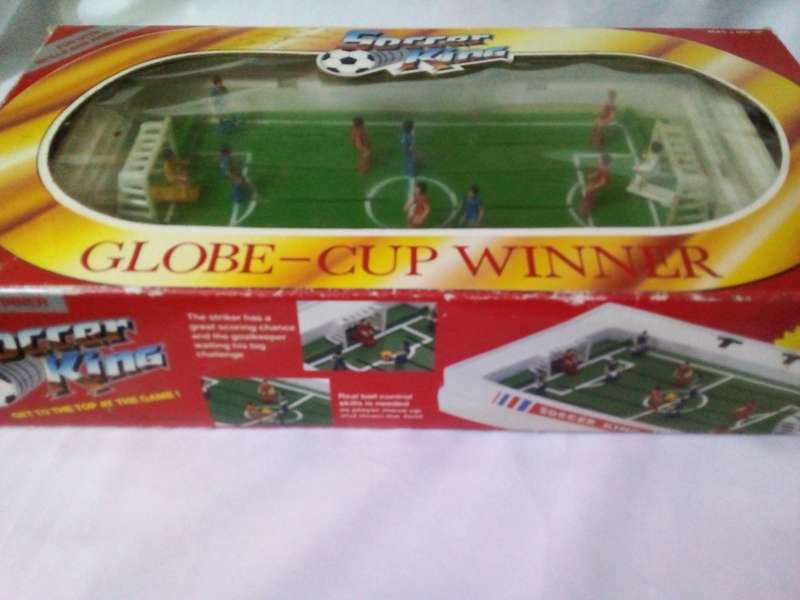 VINTAGE SOCCER KING - GLOBE CUP WINNER IN ORIGINAL BOX  - PERFECT CONDITION - SEE BELOW