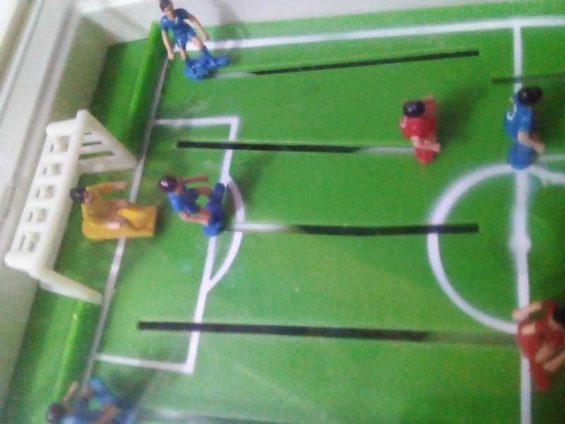 VINTAGE SOCCER KING - GLOBE CUP WINNER IN ORIGINAL BOX  - PERFECT CONDITION - SEE BELOW
