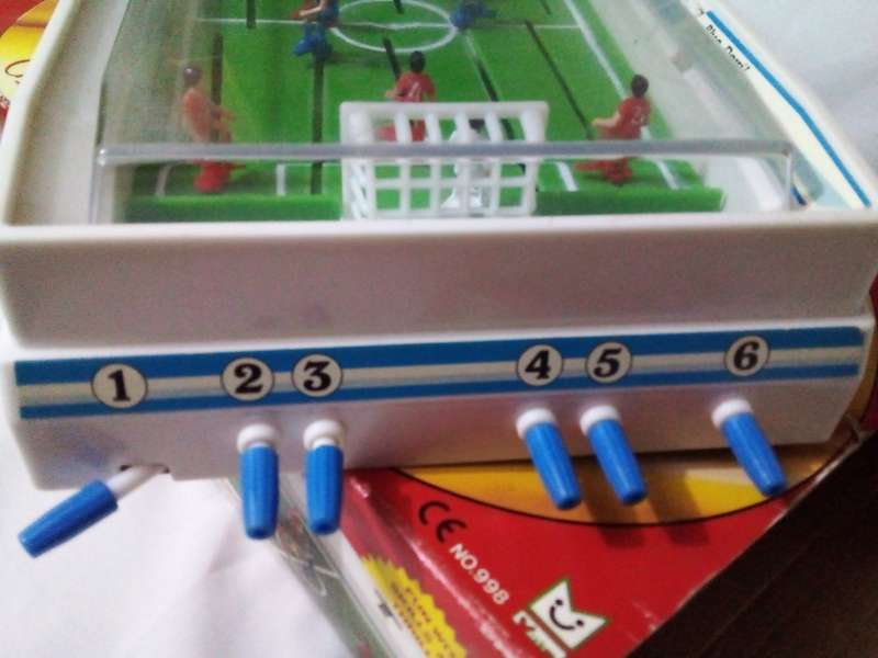 VINTAGE SOCCER KING - GLOBE CUP WINNER IN ORIGINAL BOX  - PERFECT CONDITION - SEE BELOW