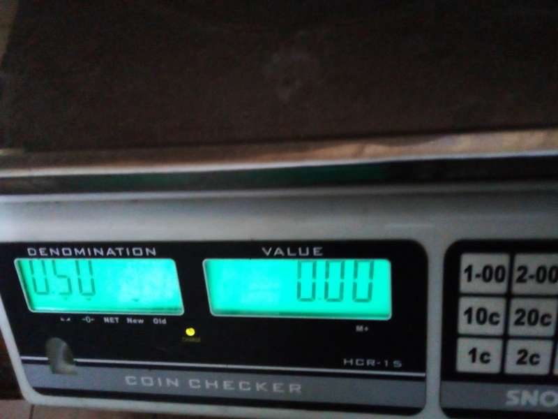 SNOWREX COIN CHECKER IN PERFECT CONDITION - MARKET PRICE R4300 - SEE BELOW