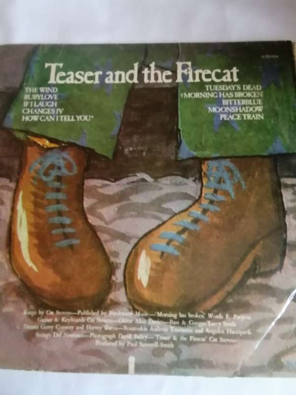 CAT STEVENS (TEASER AND THE FIRECAT)- VINYL IN  VERY GOOD CONDITION - SEE BELOW FOR INFO.