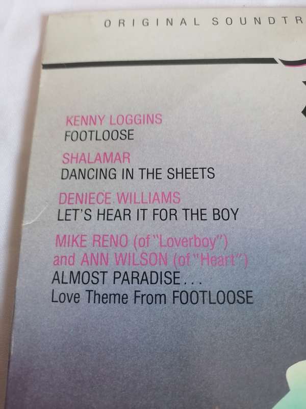 FOOTLOOSE (ORIGINAL SOUNDTRACK..) - VINYL IN EXCELLENT CONDITION - SEE BELOW FOR INFO.