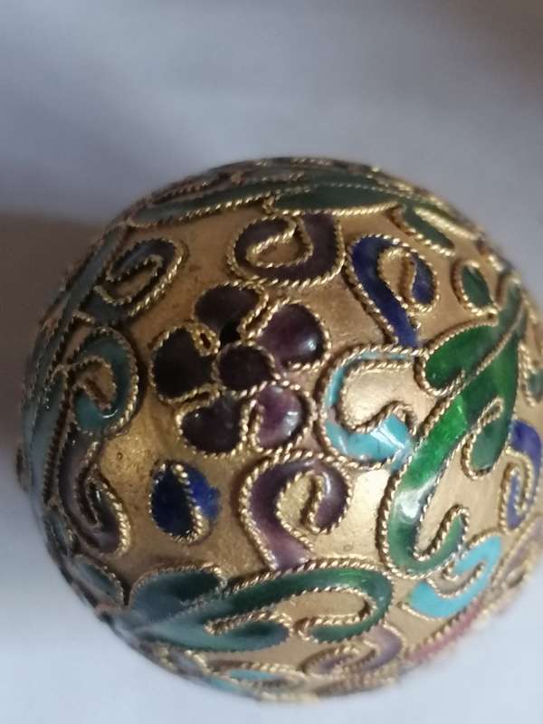 STUNNING VINTAGE FABERGE EGG - HAND MADE  - SEE BELOW FOR MORE INFO.