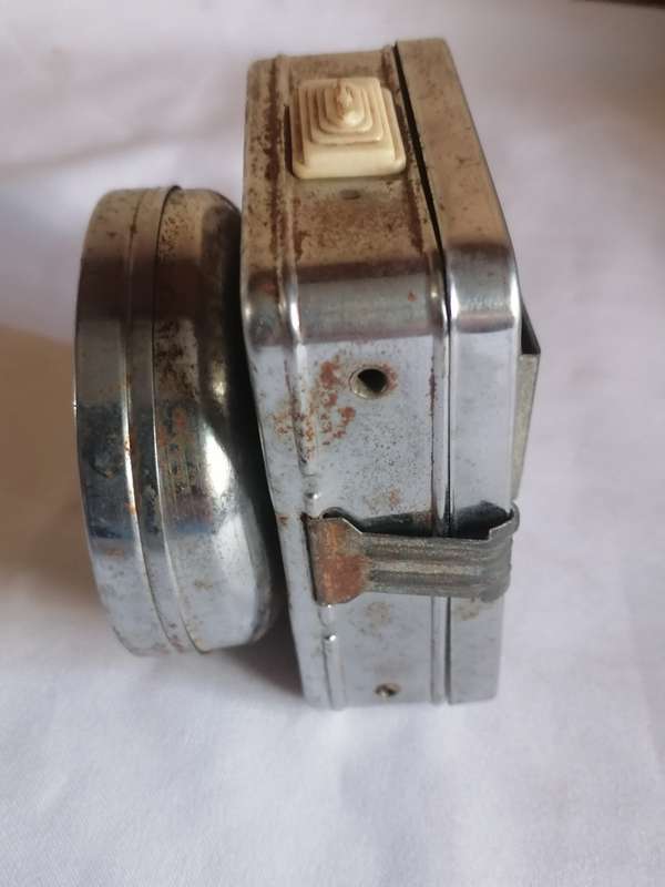 VINTAGE BATTERY OPERATED BICYCLE LIGHT  - SEE BELOW FOR MORE INFO.