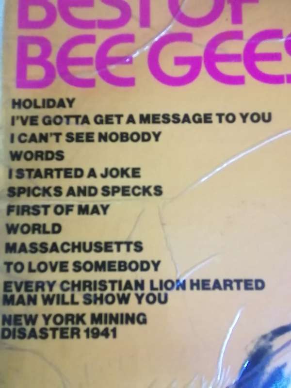 BEST OF BEE GEES - VINYL IN VERY GOOD CONDITION - SEE BELOW FOR INFO.