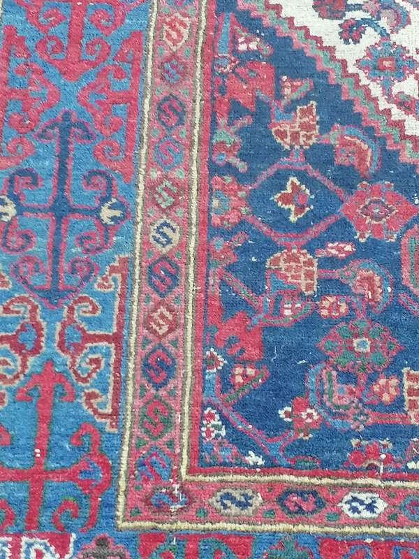 LARGE PERSIAN HEREKE HAND WOVEN (VINTAGE HAND KNOTTED RUG) - HIGH VALUE - SEE BELOW FOR INFO.