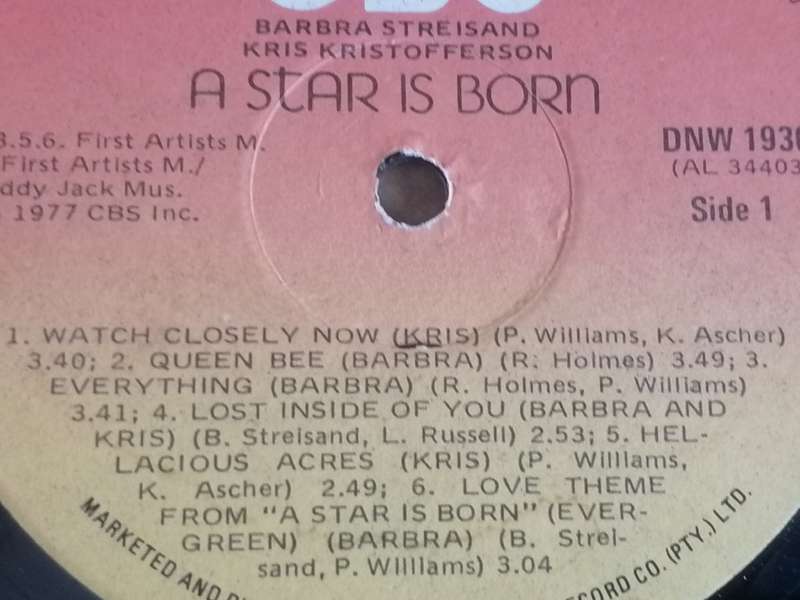 KRISTOFFERSON & STREIAND (A STAR IS BORN) - VINYL IN EXCELLENT CONDITION - SEE BELOW FOR INFO.