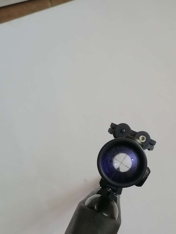 CAMO WHISPER-X VAMPIR AIR RIFLE -WITH BAG & TARGET PRACTICE CARDS - SEE BELOW FOR INFO.