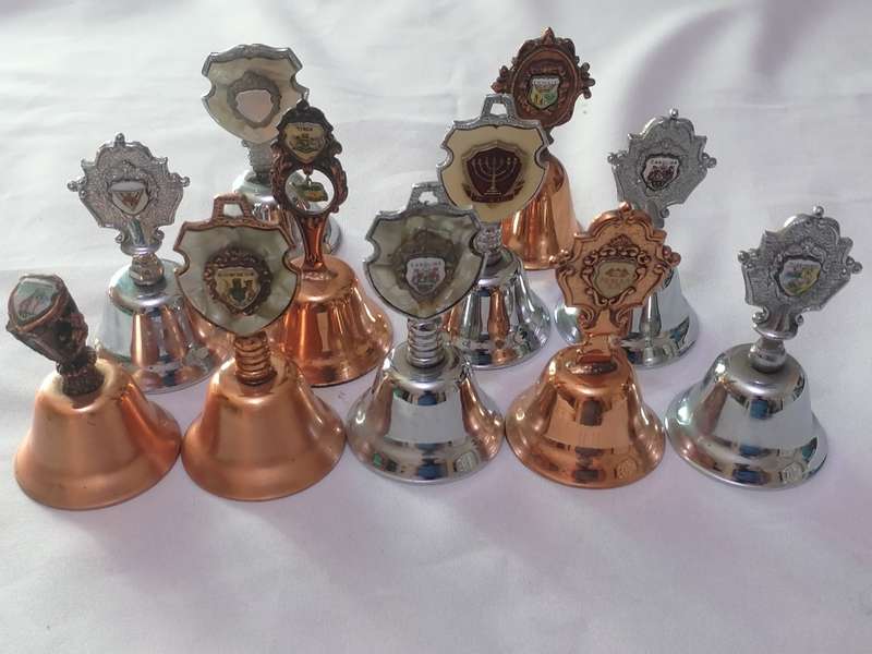 A LOT OF 11x STUNNING COLLECTION BELLS, PERFECT CONDITION - PLEASE READ BELOW.