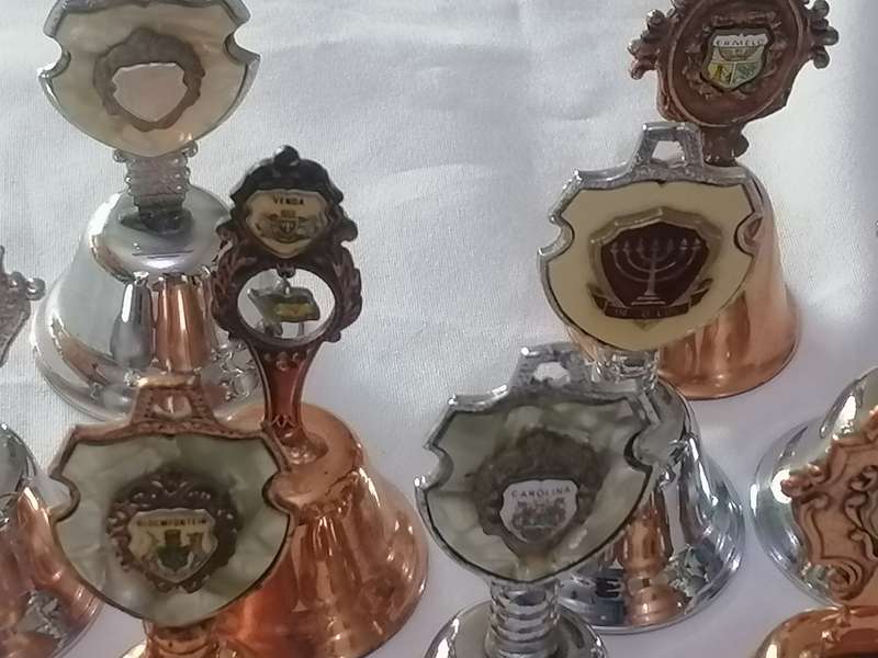 A LOT OF 11x STUNNING COLLECTION BELLS, PERFECT CONDITION - PLEASE READ BELOW.