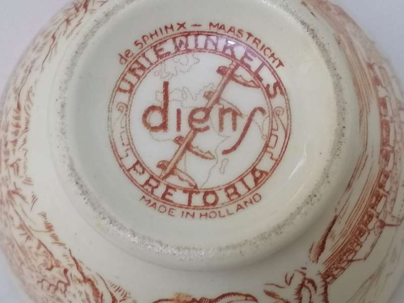 SCARCE- ORIGINAL 1938 VOORTREKKER MONUMENT PORCELAIN BOWL BY UNIEWINKEL PRETORIA - PLEASE READ BELOW
