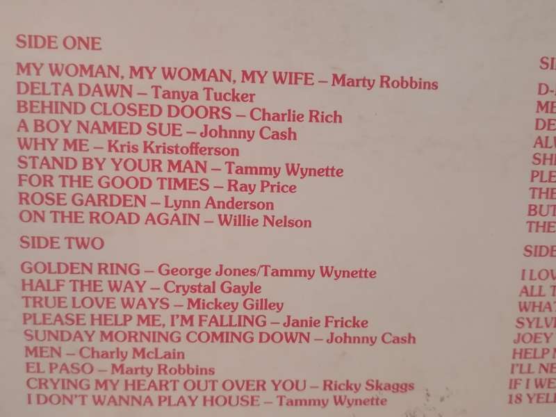 GREATEST EVER COUNTRY HITS COLLECION-DOUBLE ALBUM -VINYL´S  VERY GOOD CONDITION -SEE BELOW FOR INF.