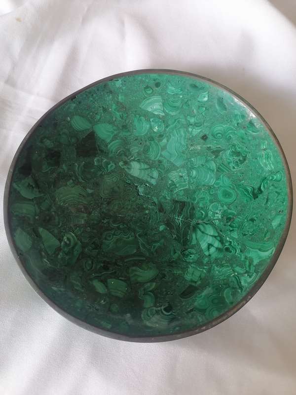 RARE AFRICAN CONGO MALACHITE ANTIQUE BOWL - GREAT ITEM - PLEASE READ BELOW.