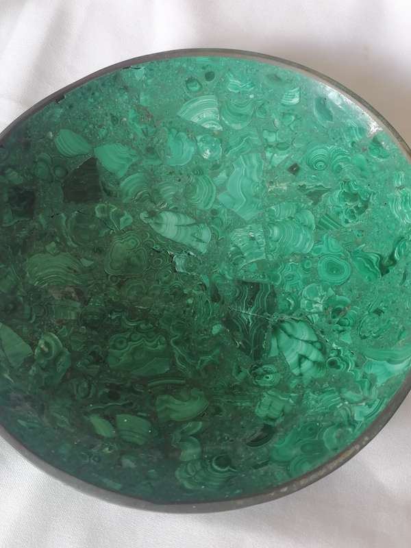 RARE AFRICAN CONGO MALACHITE ANTIQUE BOWL - GREAT ITEM - PLEASE READ BELOW.