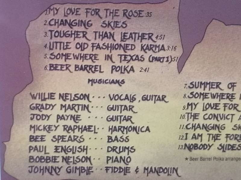 CD - WILLIE NELSON (TOUGHER THAN LEATHER) - CD IN VERY GOOD CONDITION - SEE BELOW FOR INFO.