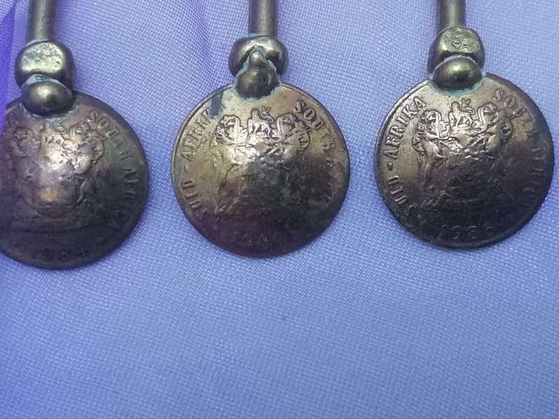 VINTAGE - STUNNING HAND MADE SA 1 CENT  BRASS  DESIGN SPOONS - VERY GOOD COND. - PLEASE READ BELOW.