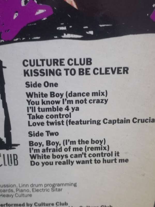 Culture Club, Kissing to be Clever, vinyl excellent.