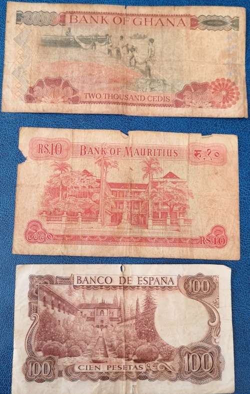 *Crazy R1 Start!!* Mixed Bank Note Lot
