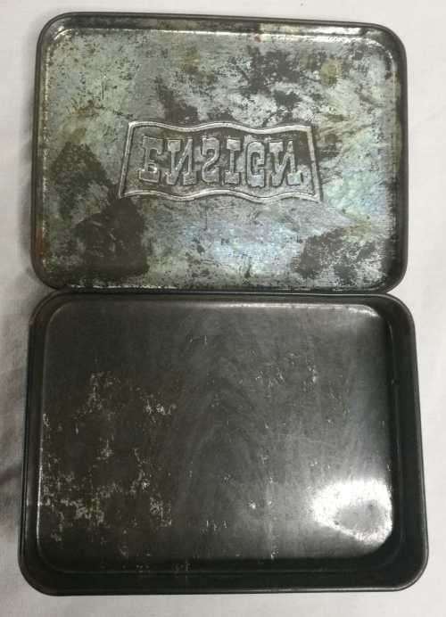 Ensign Navy Cut Tin