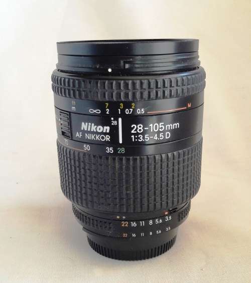 NIKON 28- 105 f3.5 - 4.5 AUTO FOCUS