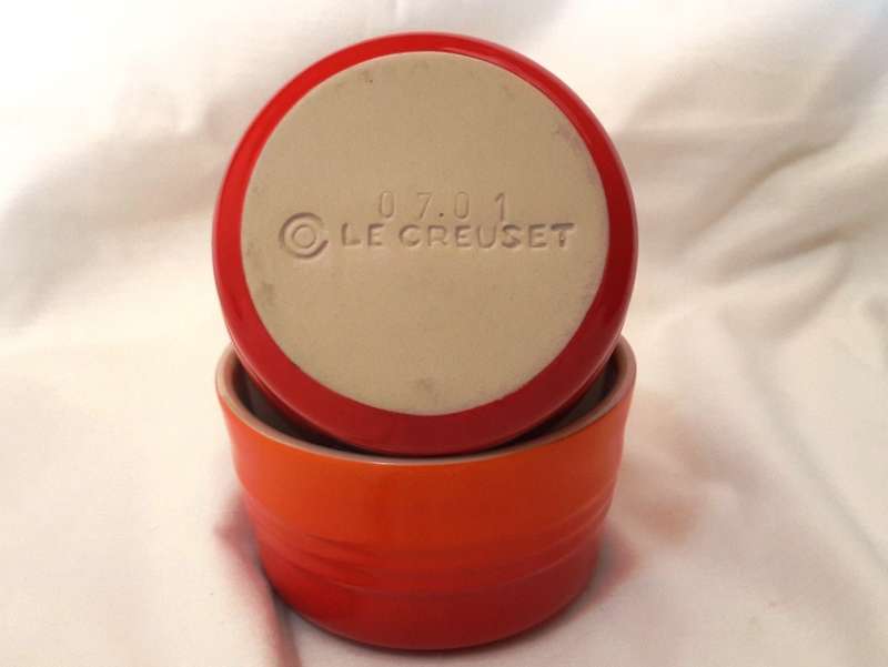 Le Creuset Large Stoneware Ramekins, Set of 2