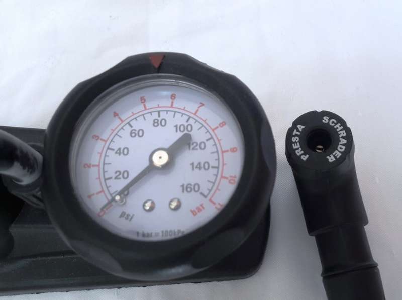 Ryder Floor Pump - With Pressure Guage