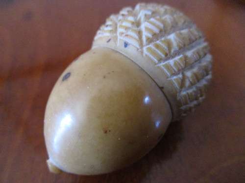 Reduced! Sewing Needle and Thread Case Treen Wood Box Shaped as Acorn