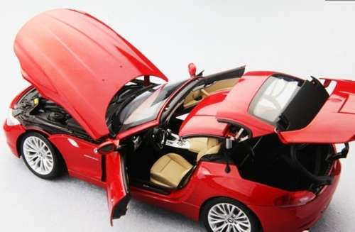 New Kyosho 1/18 BMW Z4 Convertible Diecast Model Car Folding Roof!