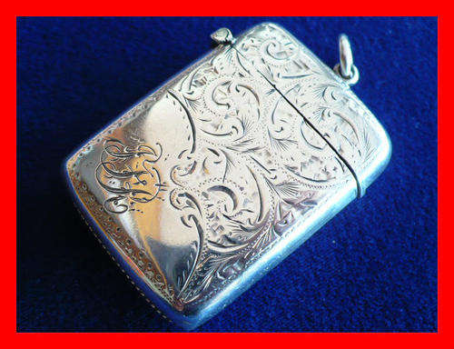 ANTIQUE HALLMARKED BIRMINGHAM 1899 HEAVY SOLID STERLING SILVER VESTA CASE MATCH SAFE!