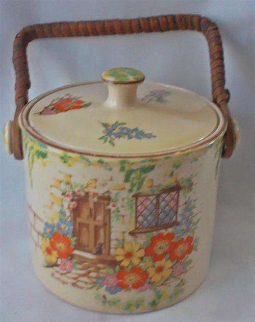 Arthur Wood "Cottage Door" Cookie Jar