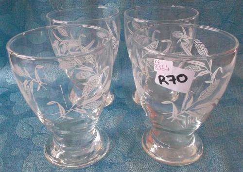 Set of 4 Drinking Glasses