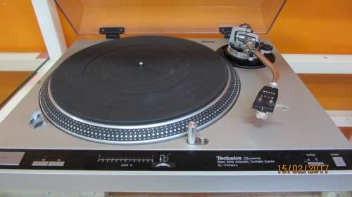 TECHNICS SL 1700 MK2