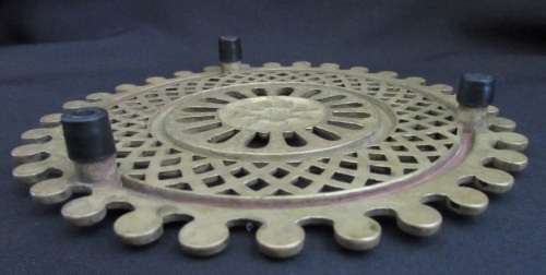 Beautiful Vintage solid brass kettle stand / tea pot stand / plant pot stand