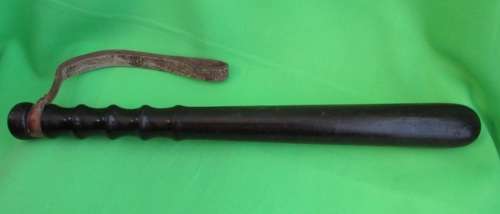 Vintage British Police Truncheon excellent condition