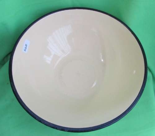 Medium enamel mixing bowl
